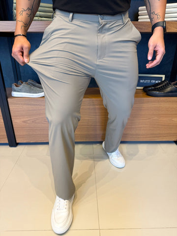 Tech Tailored Trousers – Khaki